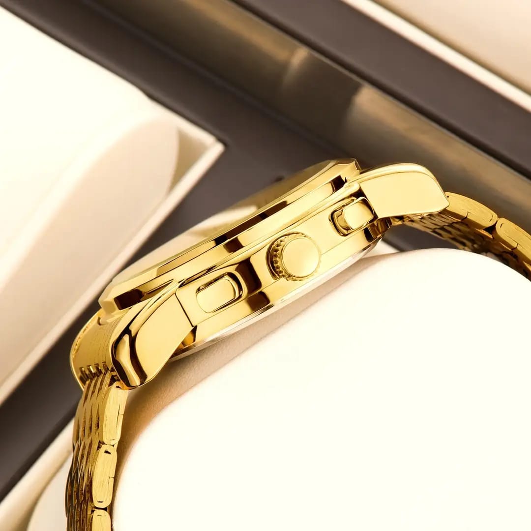 Galalise Golden Bezel Watch | Luxury Edition - Black Starry Dial