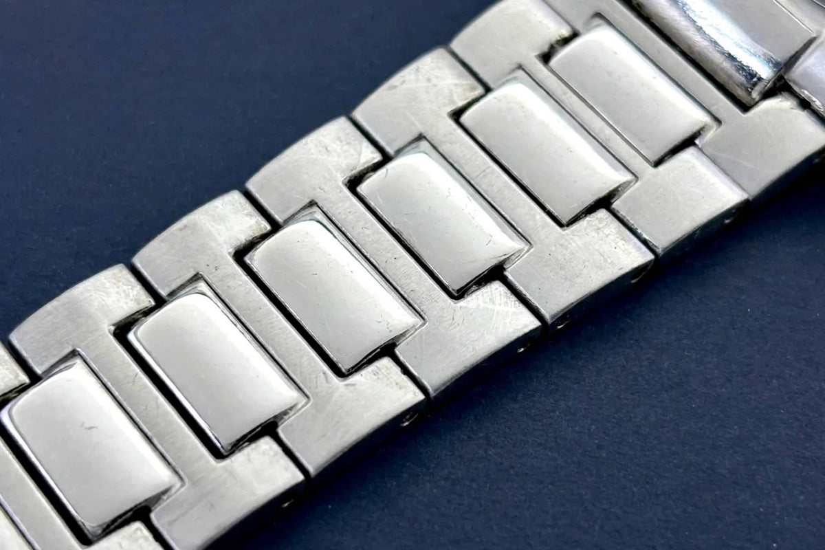 Patek Philippe Nautilus - Silver Edition