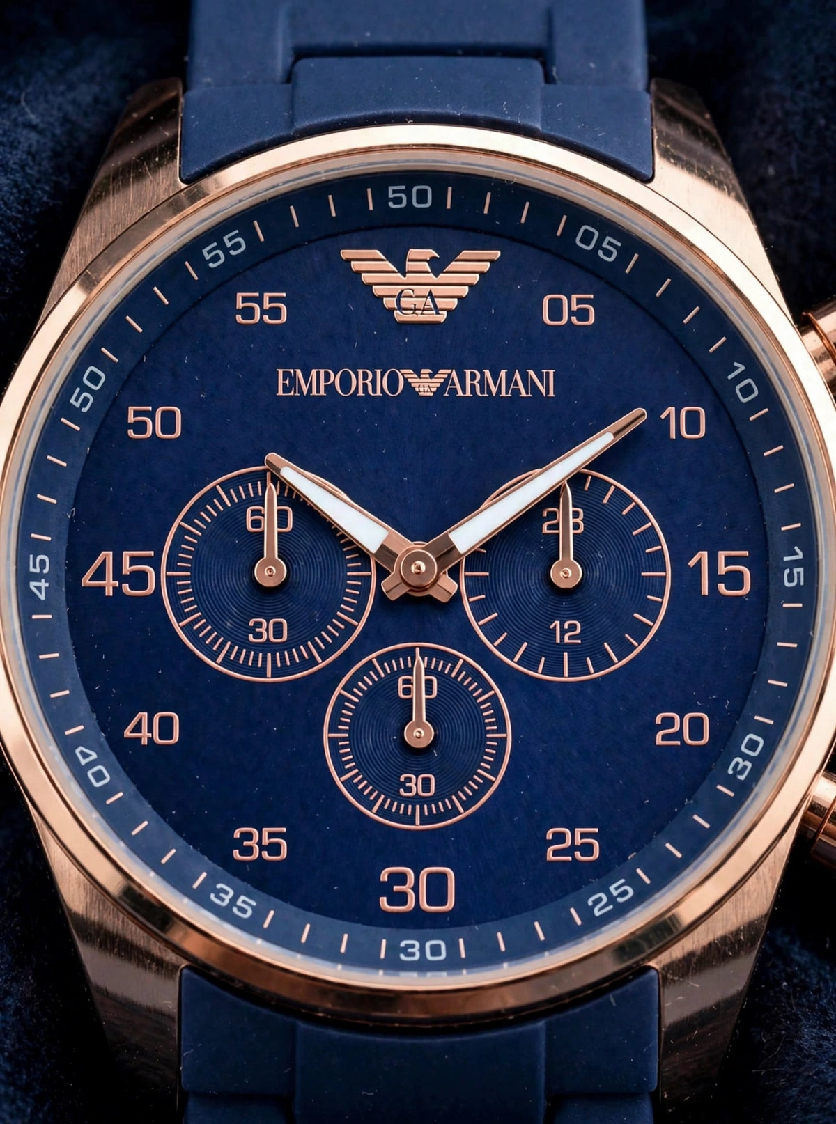 𝑬𝑴𝑷𝑶𝑹𝑰𝑶 𝑨𝑹𝑴𝑨𝑵𝑰 - The Executive Chronograph Collection