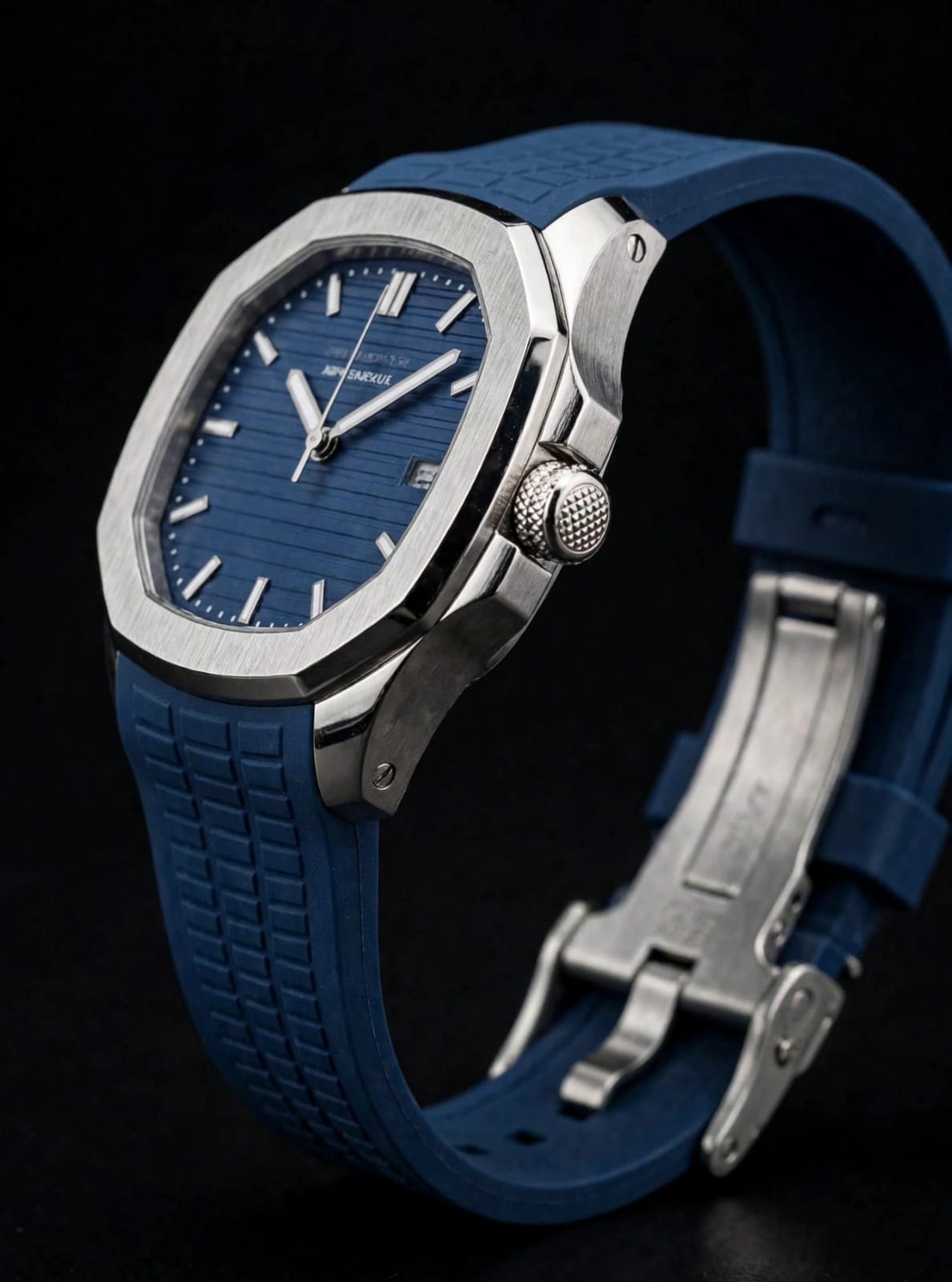 QUARTZ - The Blue Nautilus