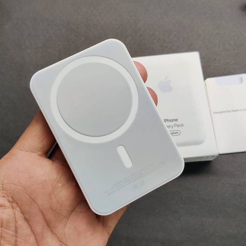 Apple magsafe Wireless Power Bank For iphone |10000mah Fast charging - Portable Battery charger | Designed for mobile power maintenance